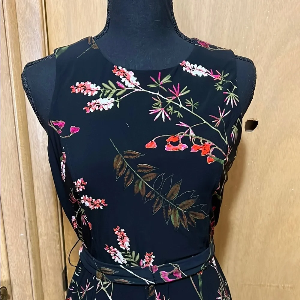 Tommy Hilfiger Black and Floral Jumpsuit - Picture 6 of 7